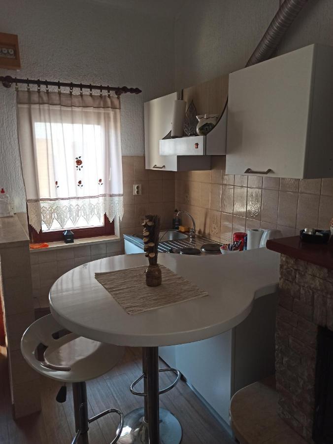 Adria Apartments Pula Zewnętrze zdjęcie