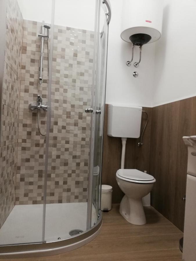 Adria Apartments Pula Zewnętrze zdjęcie